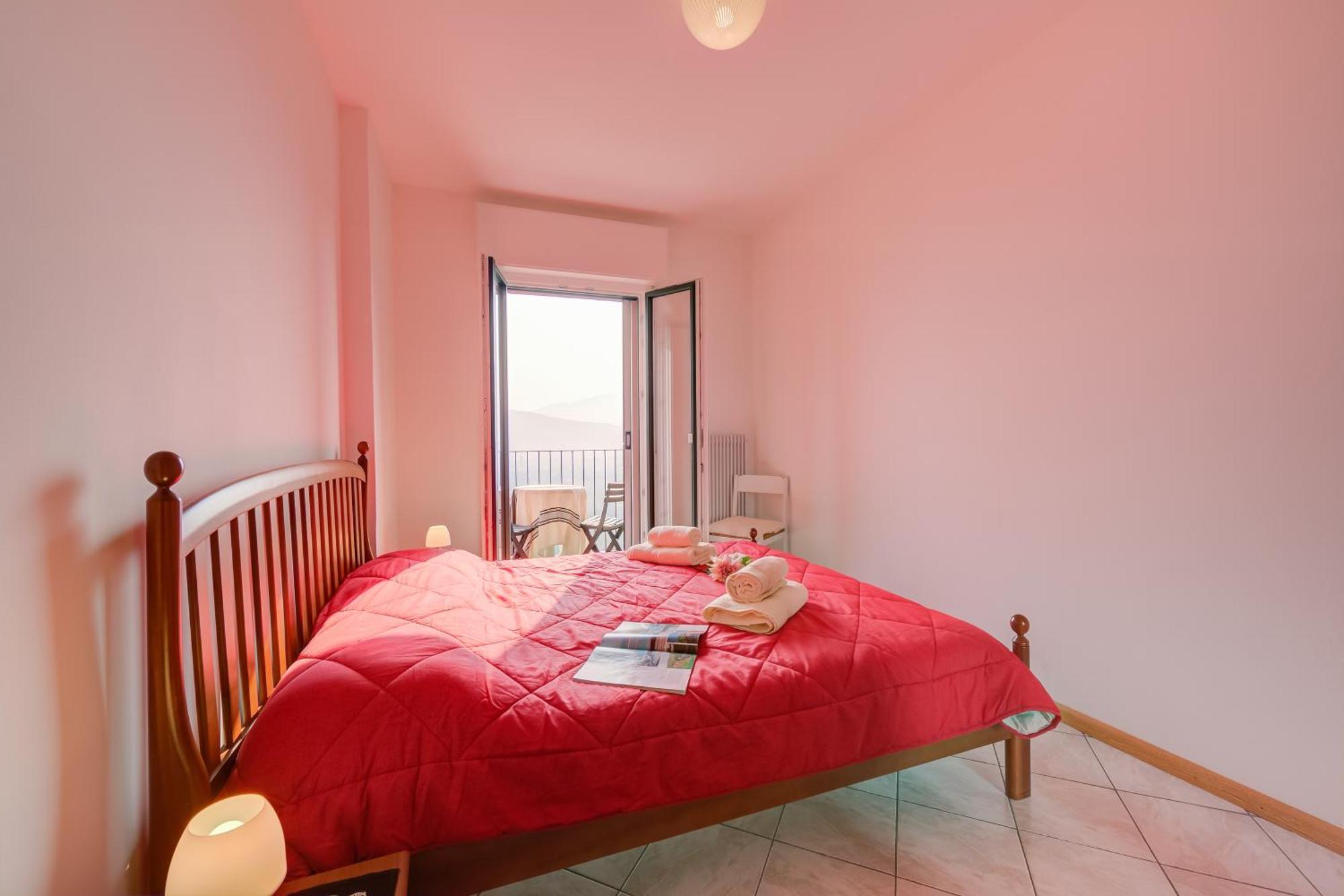 Lake View Dom-Us Apartment - Happy Rentals Riva del Garda Buitenkant foto